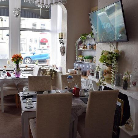 Friends Hotel Blackpool Luaran gambar